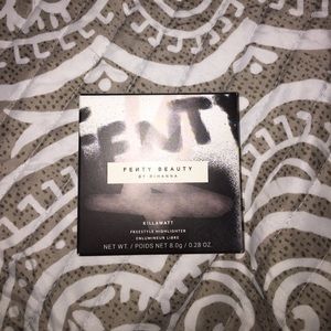 Fenty Beauty Killawatt Freestyle Highlighter